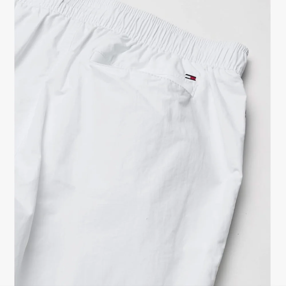 Tommy Hilfiger Men's 7” Flag Swim Trunks with Quick Dry White Size XL 🆕